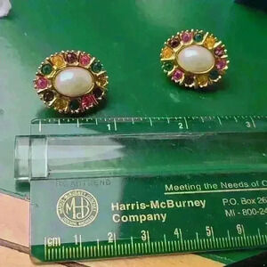 Avon multicolor buttons clip earrings gold tone fuax pearl Rhinestones